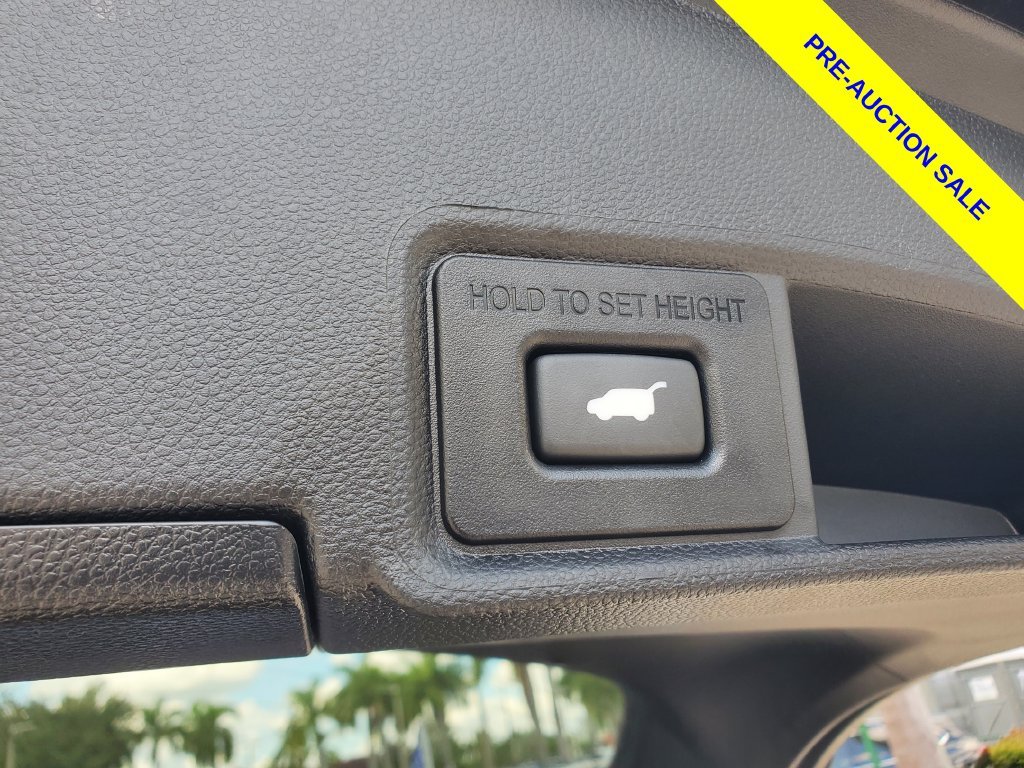 Used 2025 Black Acura Base image 9