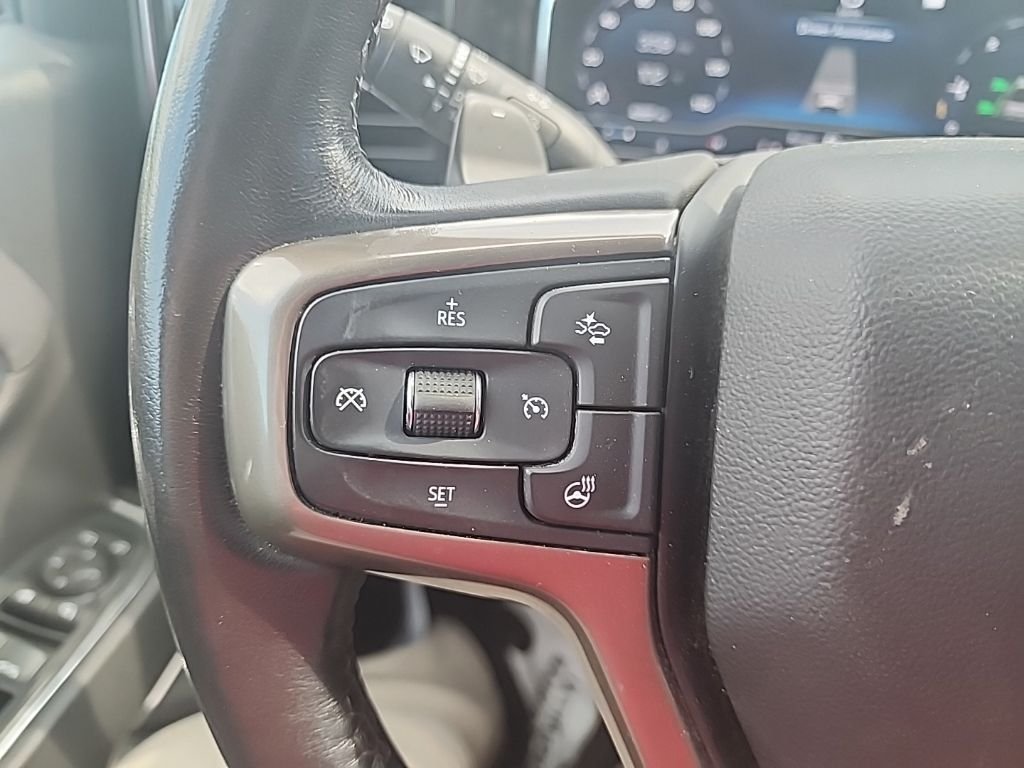 Used 2023 Black Chevrolet High Country image 17