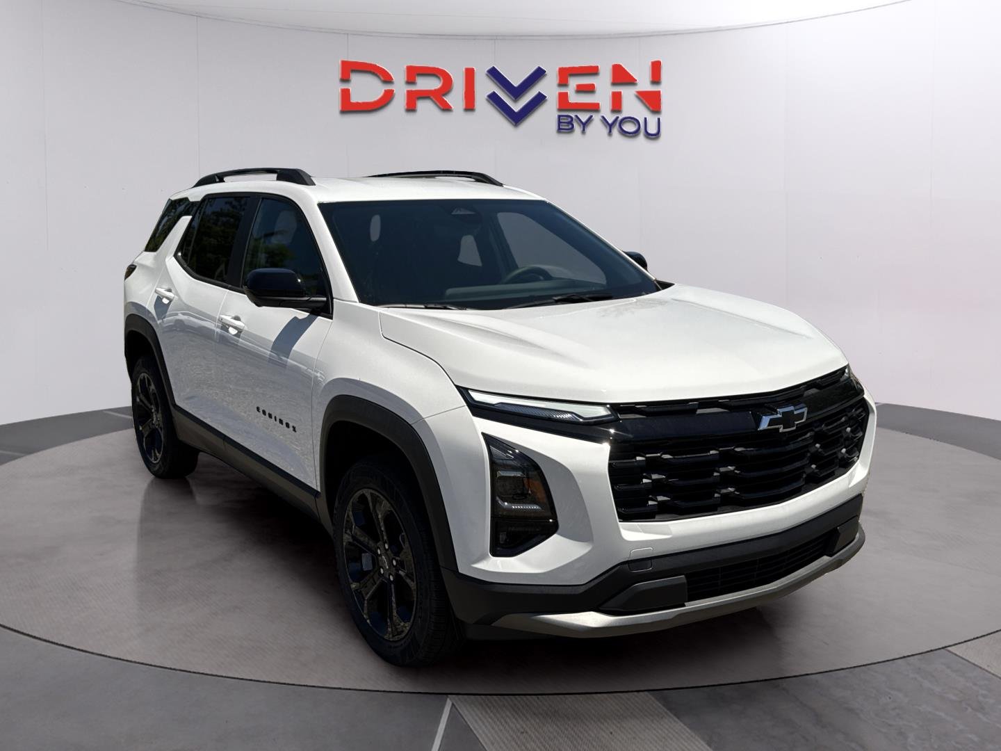 2026 Chevrolet Equinox LT - Photo 8