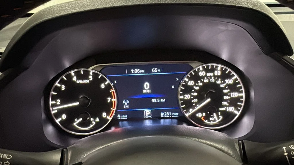 New 2026 Gray Nissan 2.5 SR image 19