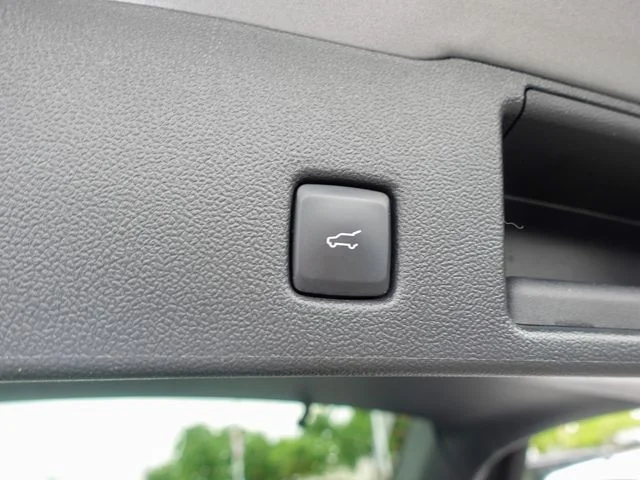 Used 2024 Silver Ford Active image 26