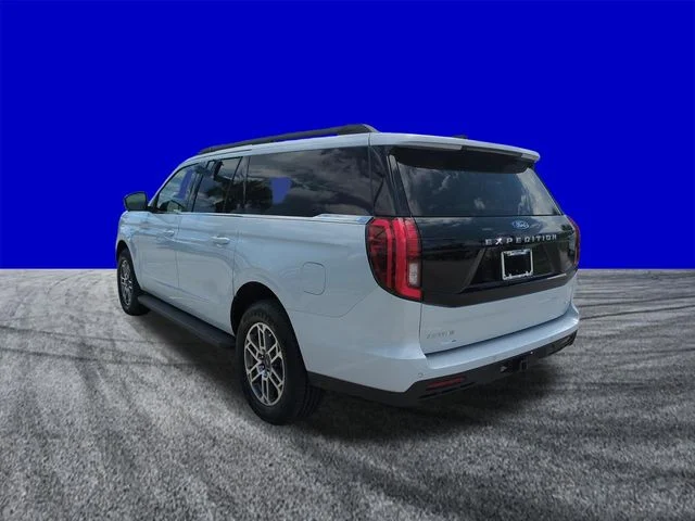 New 2026 Space Silver Metallic Ford MAX Active image 6