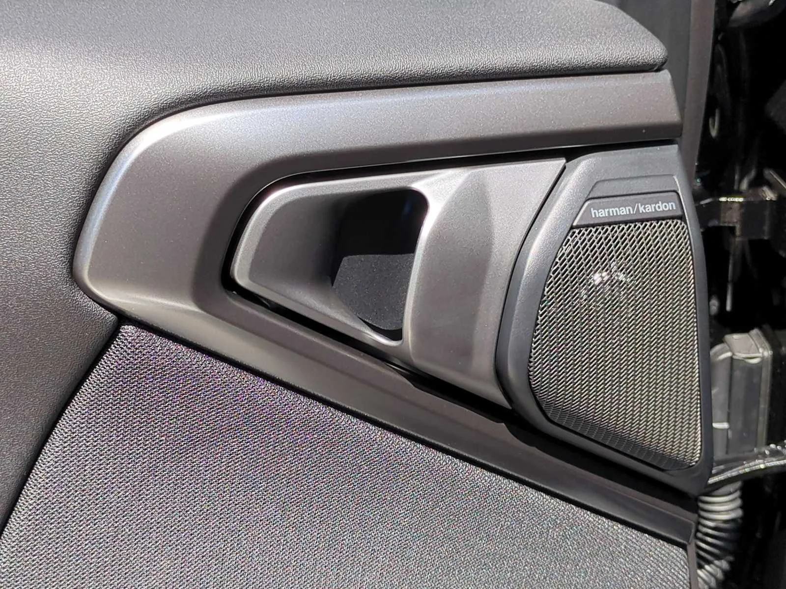 New 2026 Black Sapphire Metallic BMW M50 xDrive image 39