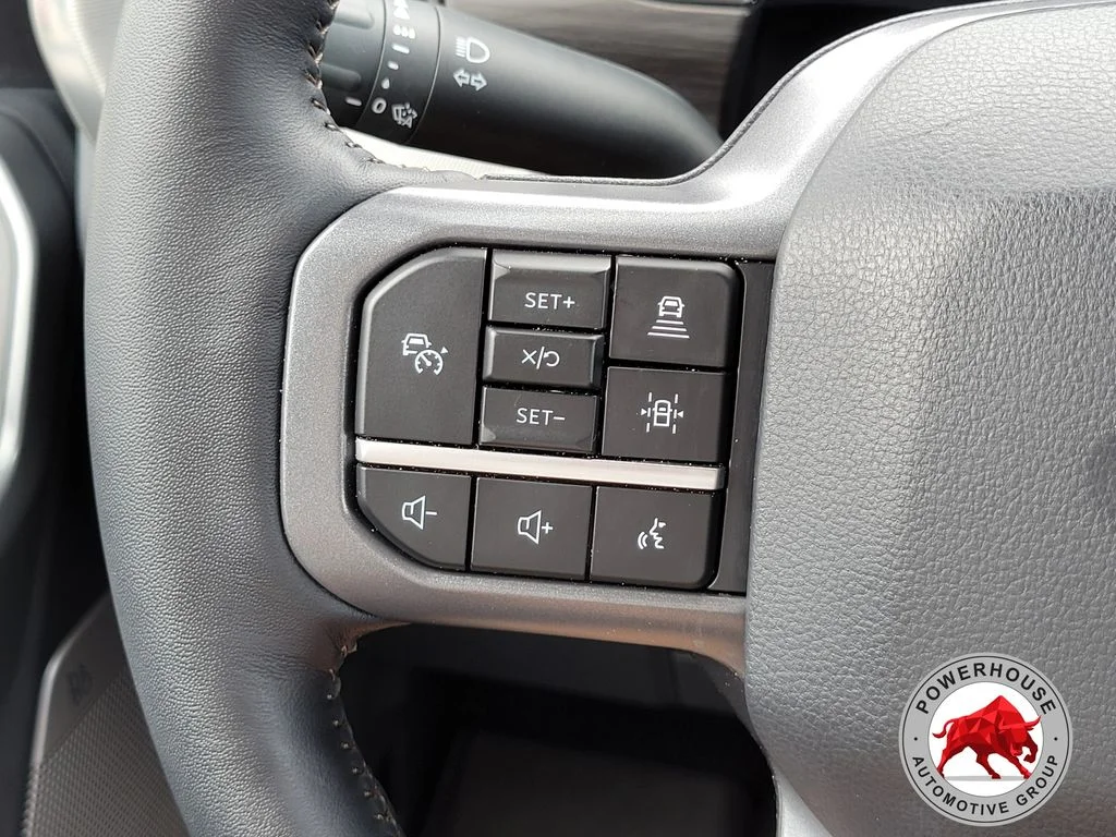 Used 2024 Black Ford Lariat image 28