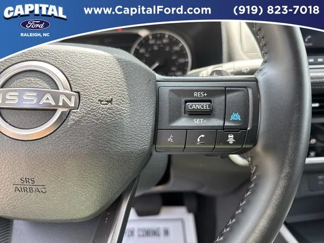 Used 2025 Silver Nissan SV image 23