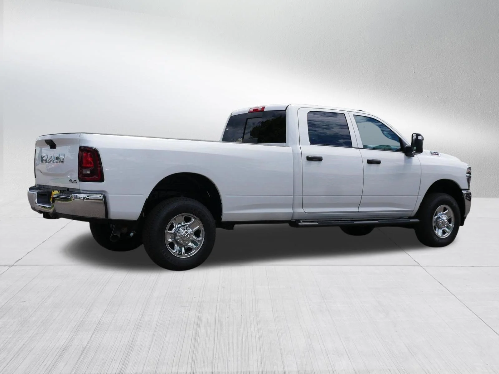 New 2026 Bright White Clear-Coat Exterior Paint RAM Tradesman image 7