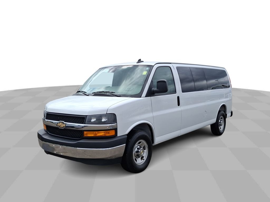 2025 Chevrolet Express Passenger