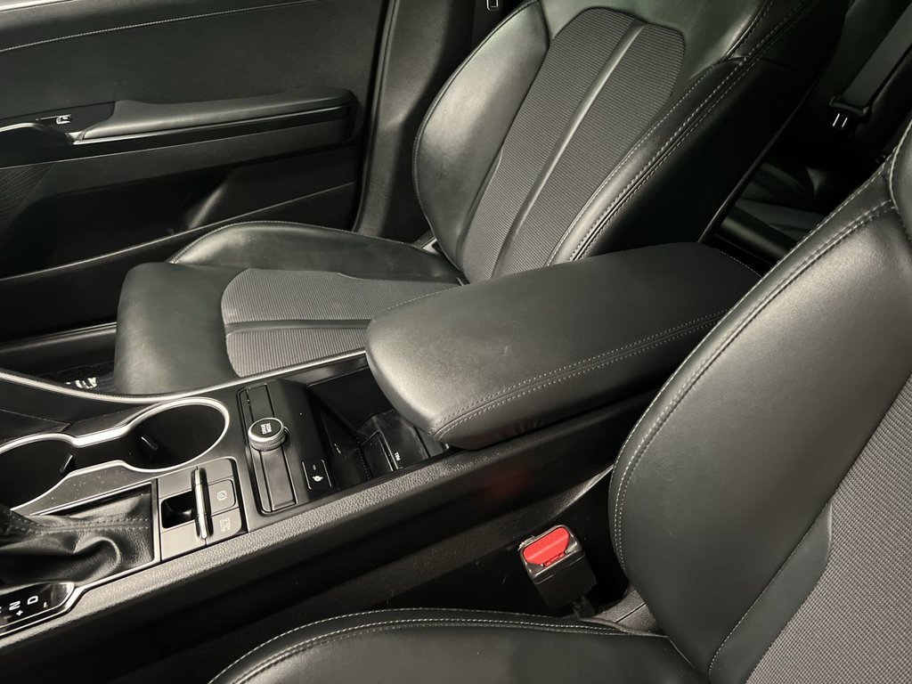 2023 Kia K5 GT-Line - Photo 21
