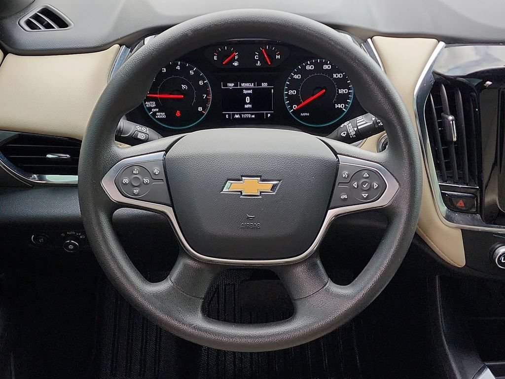 Used 2023 STERLING GRAY METALLIC Chevrolet LS image 19
