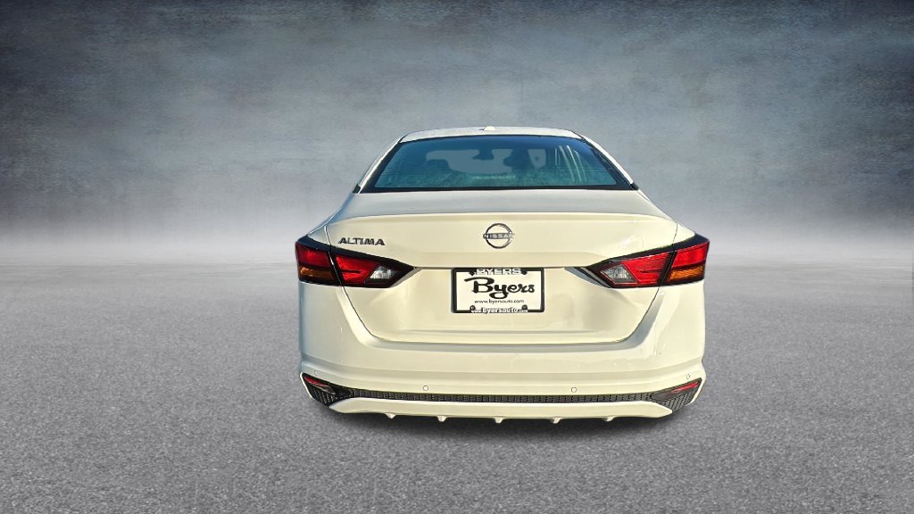 Used 2025 Glacier White Nissan 2.5 SV image 27