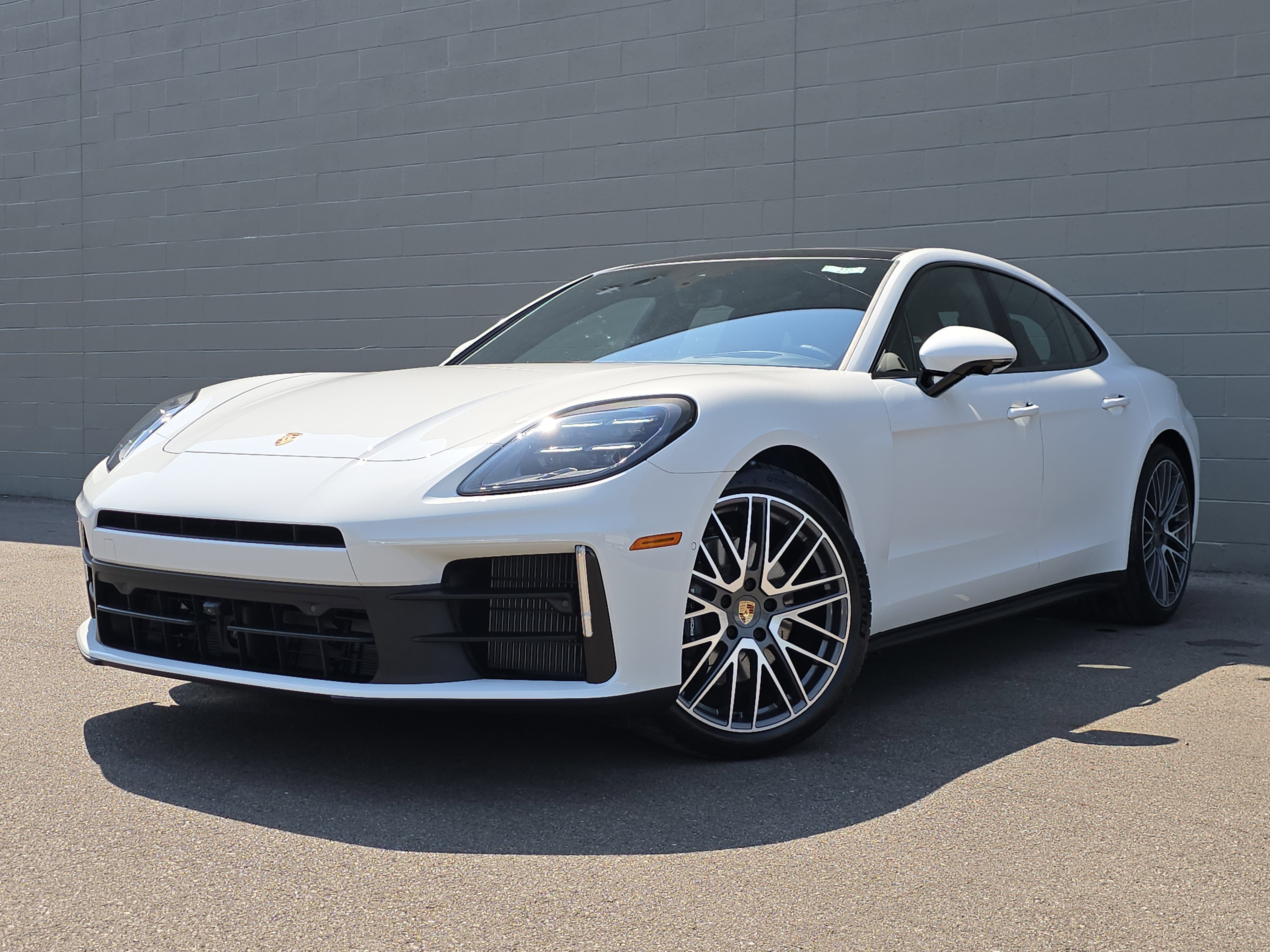 2025 Porsche Panamera