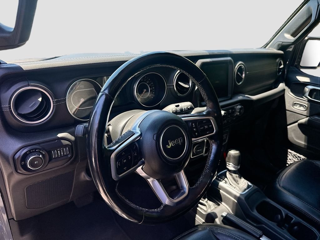 Used 2020 Sting-Gray Clearcoat Jeep Sahara image 10