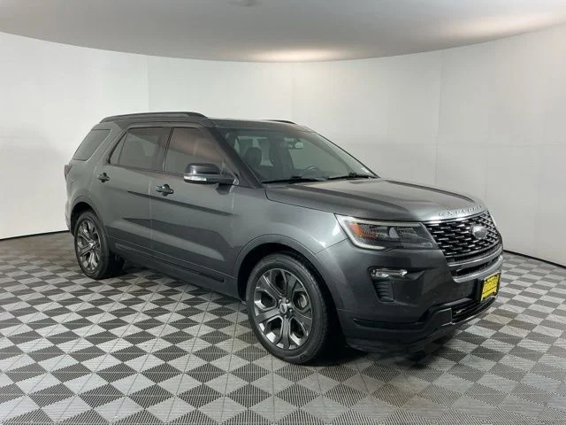 Used 2018 Gray Ford Sport image 3