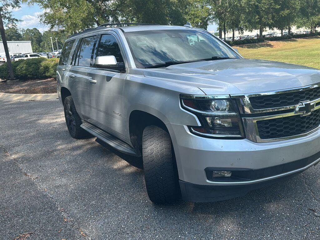 Used 2017 SILVER ICE METALLIC Chevrolet LT image 2