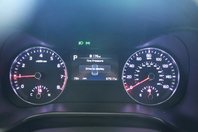 Used 2023 Blue Kia LXS image 21