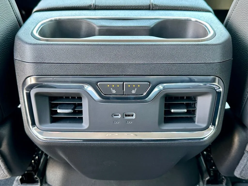 2026 GMC Sierra 2500HD Denali - Photo 23