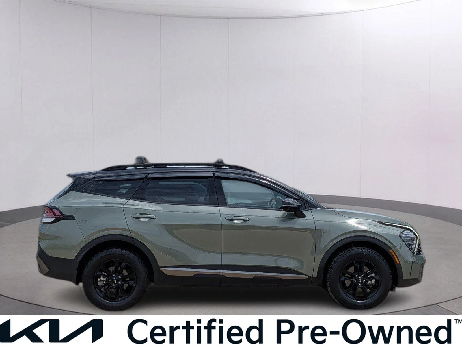 Used 2024 Jungle Green/Ebony Black Roof Kia X-Pro Prestige image 6