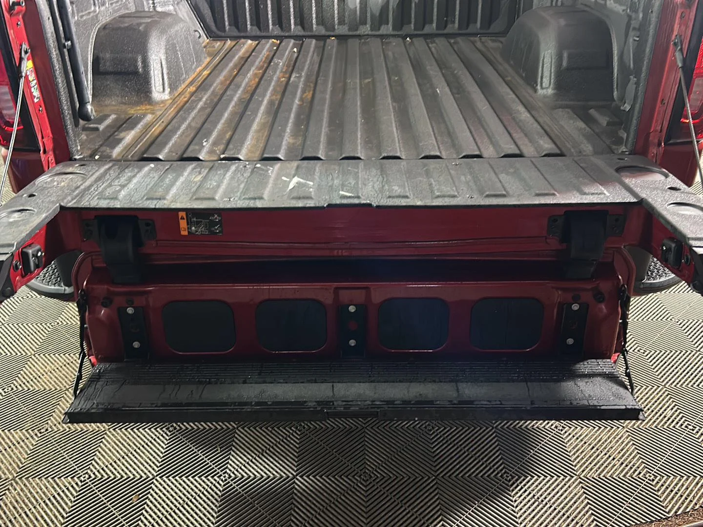 Used 2022 Cayenne Red Tintcoat GMC Denali image 9