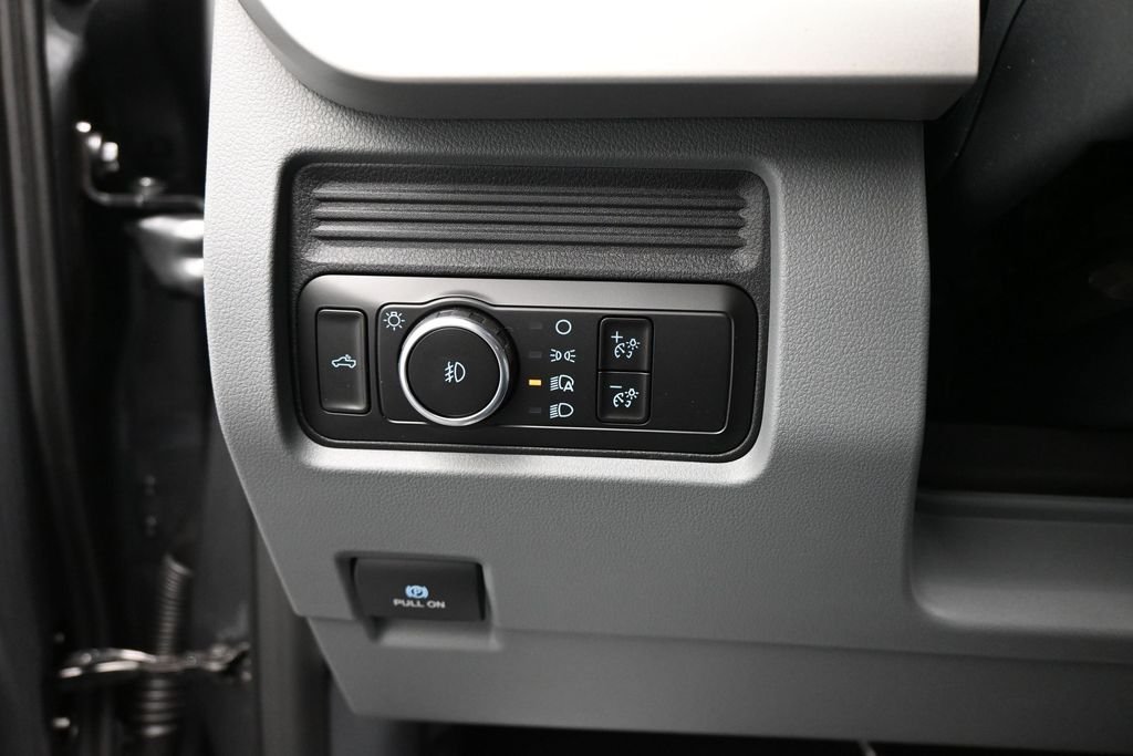 New 2026 Carbonized Gray Metallic Ford XL image 12