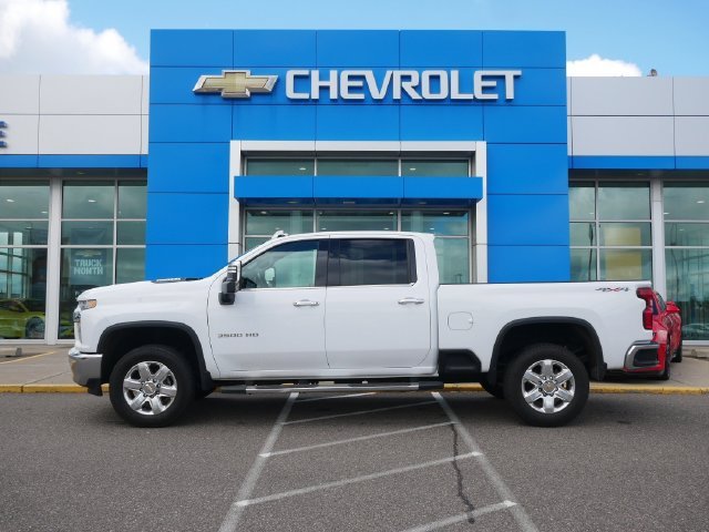 Used 2022 Chevrolet Silverado 3500HD LTZ with VIN 1GC4YUEY3NF123179 for sale in Roseville, Minnesota