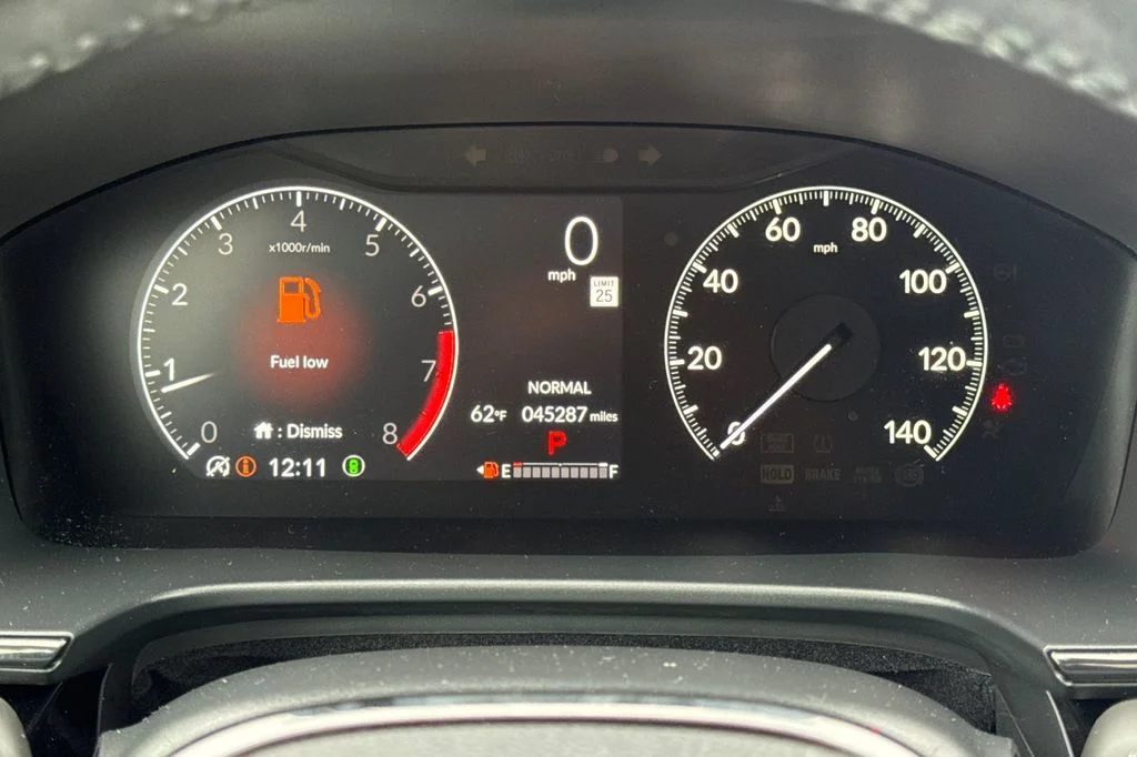 Used 2024  Honda EX-L image 31