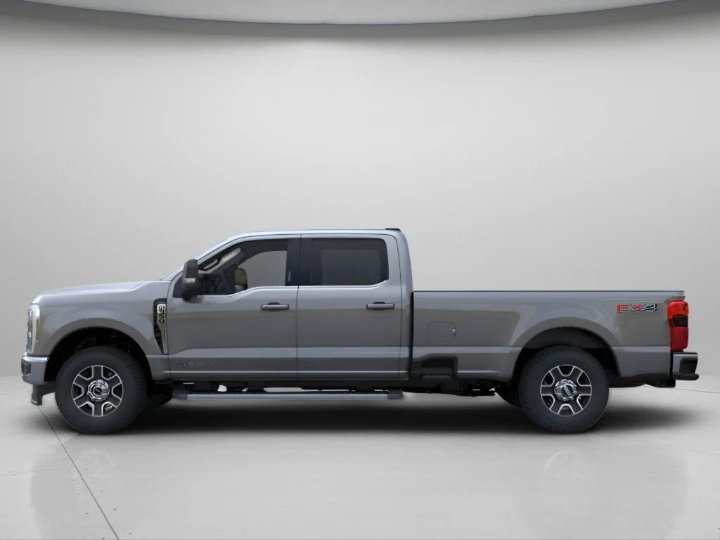 New 2026 Carbonized Gray Metallic Ford LARIAT image 3