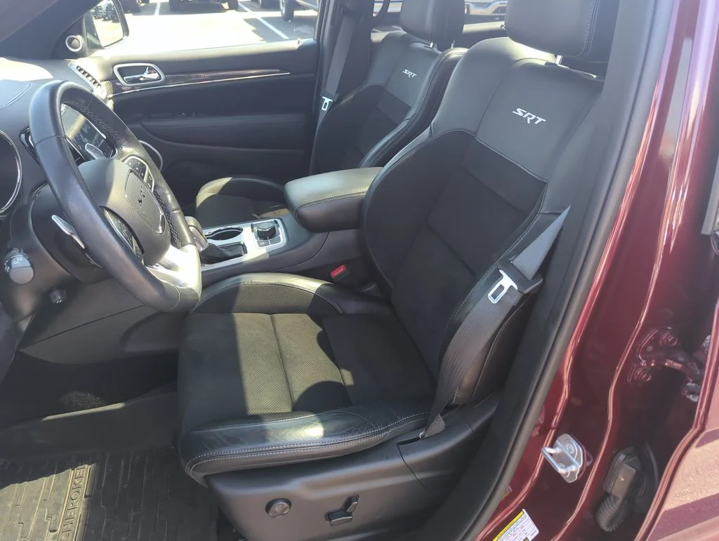 Used 2019 Red Jeep SRT image 11
