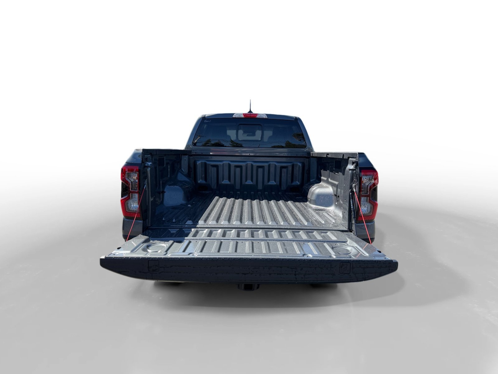 New 2026 Carbonized Gray Metallic Ford Lariat® image 17