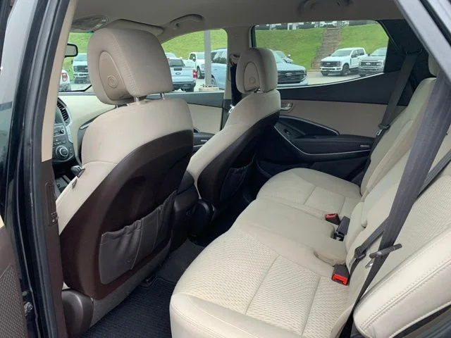 Used 2017 Black Hyundai 2.4 Base image 18