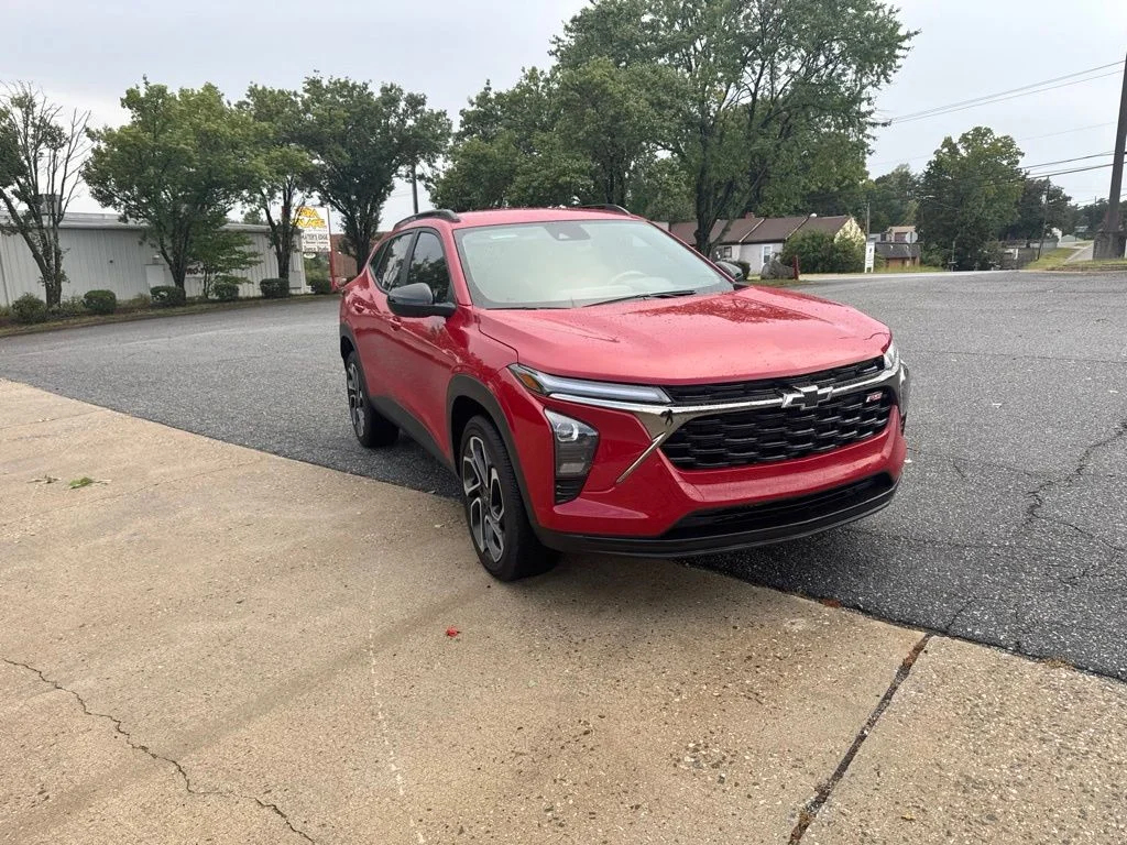 Used 2026 Red Chevrolet 2RS image 8