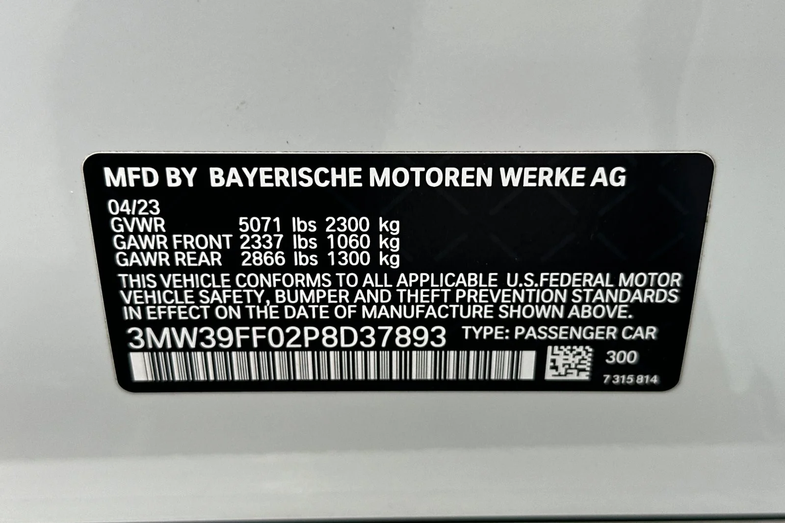 Used 2023 Alpine White BMW 330e image 27