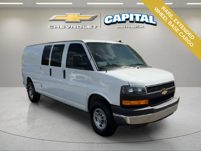 Used 2022 Summit White Chevrolet WT image 8