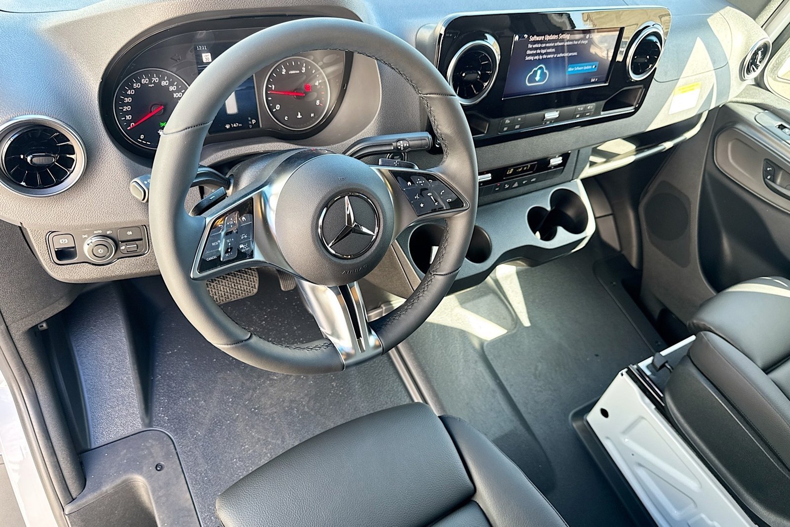New 2026 Arctic White Mercedes-Benz  image 9
