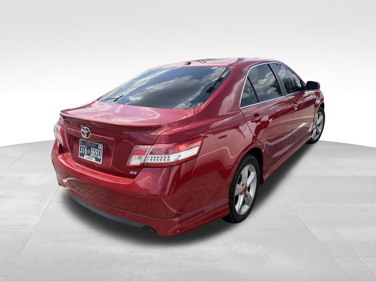 Used 2011 Red Toyota SE image 4