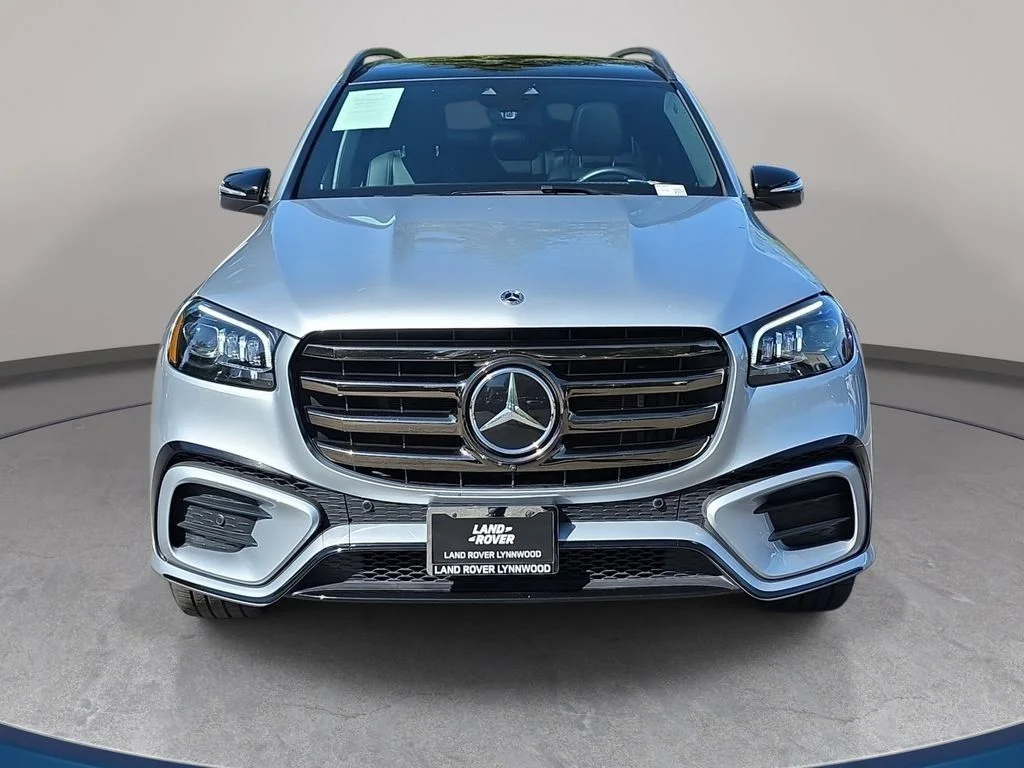 Used 2025 Cirrus Silver Metallic Mercedes-Benz GLS 450 image 3