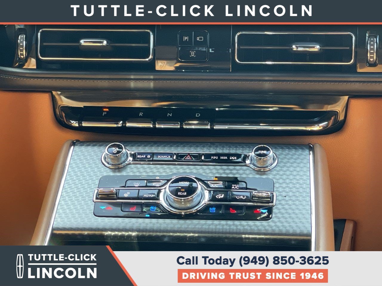 Certified Used 2022 Black Lincoln Black Label Grand Touring image 13