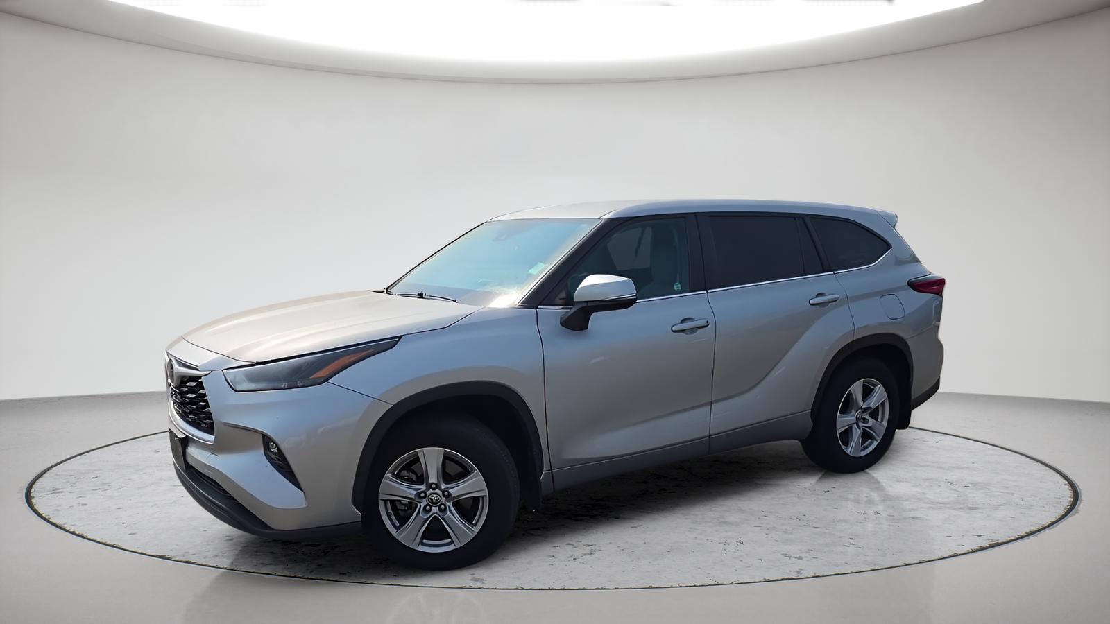 Used 2023 Celestial Silver Metallic Toyota LE image 12