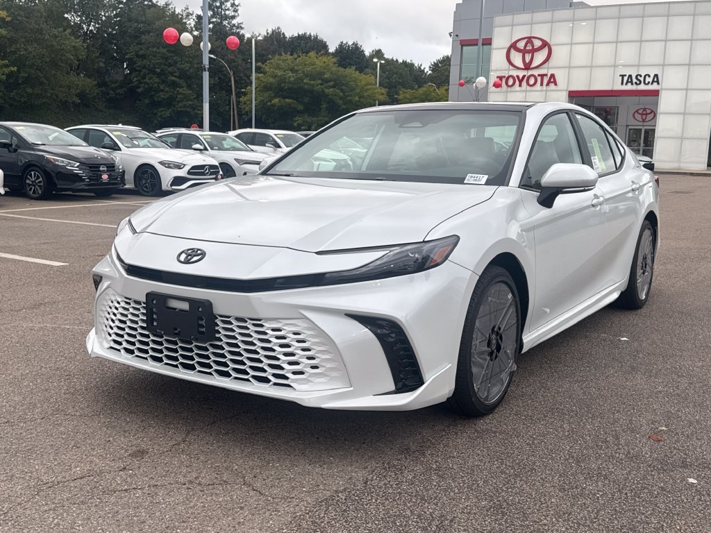 New 2026 Wind Chill Pearl Toyota XSE image 3