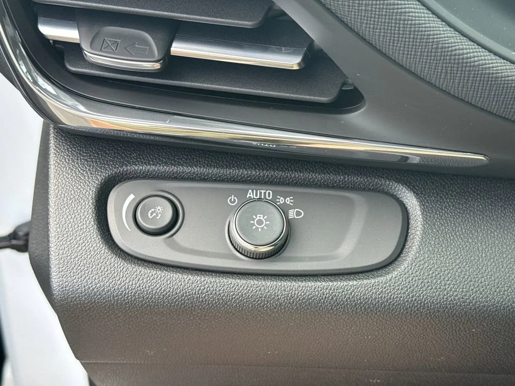 2026 Buick Envista Preferred - Photo 18