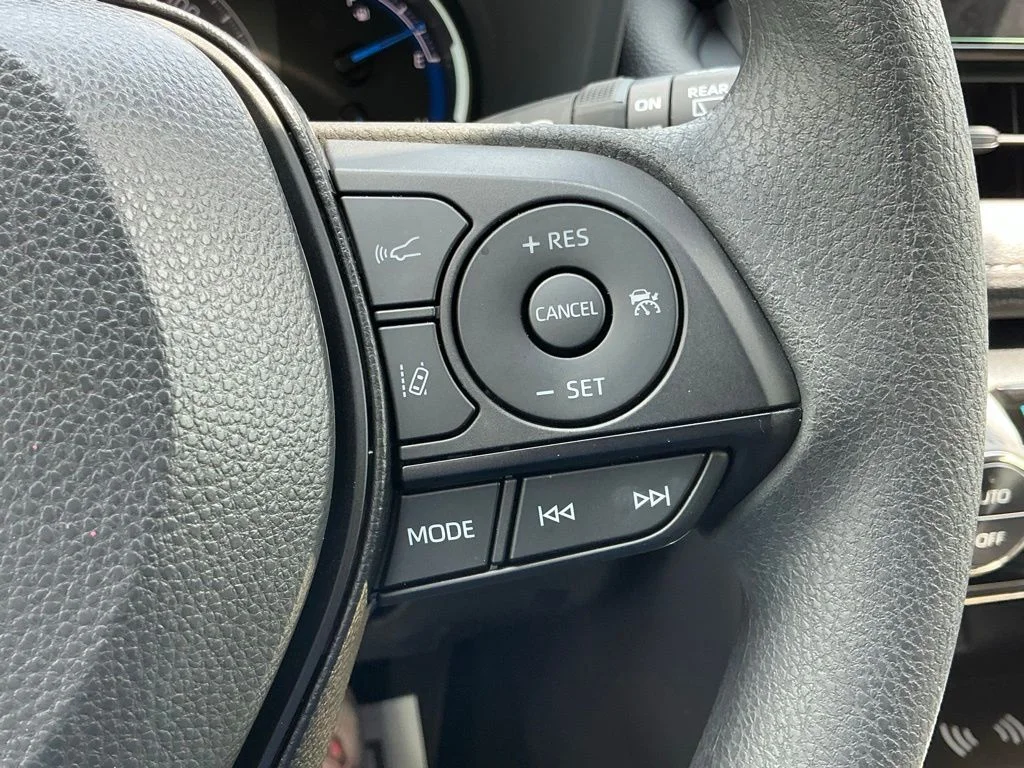 Used 2025 Black Toyota XLE image 32