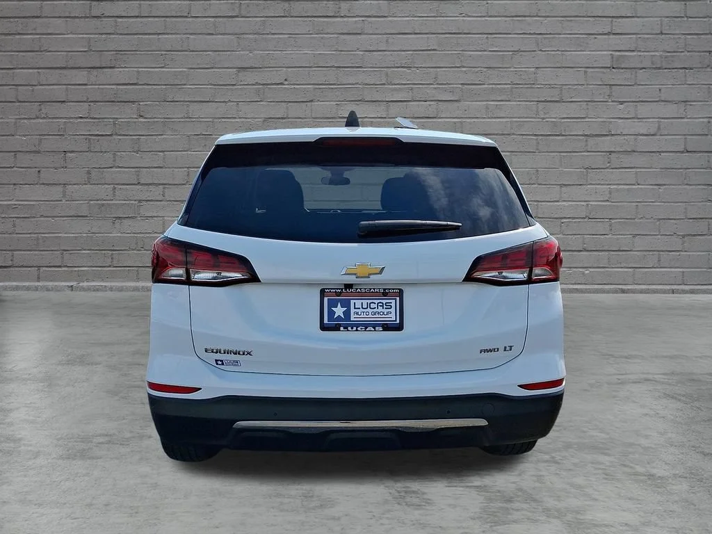 Used 2023 Summit White Chevrolet LT image 10
