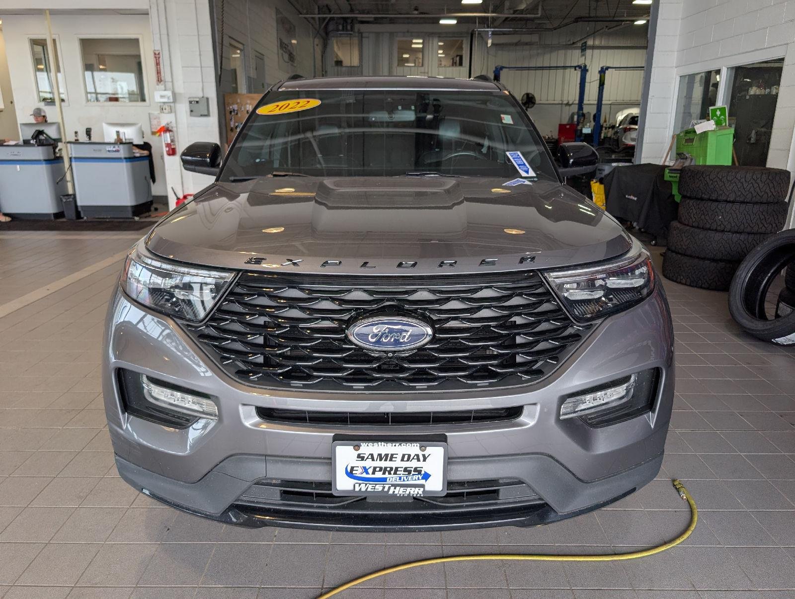 Used 2022 Gray Metallic Ford ST-Line image 2