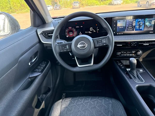 New 2026 Scarlet Ember Tintcoat Nissan SV image 13