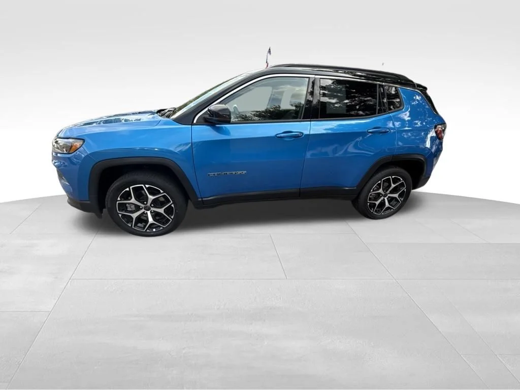 Used 2025 Blue Jeep Limited image 2