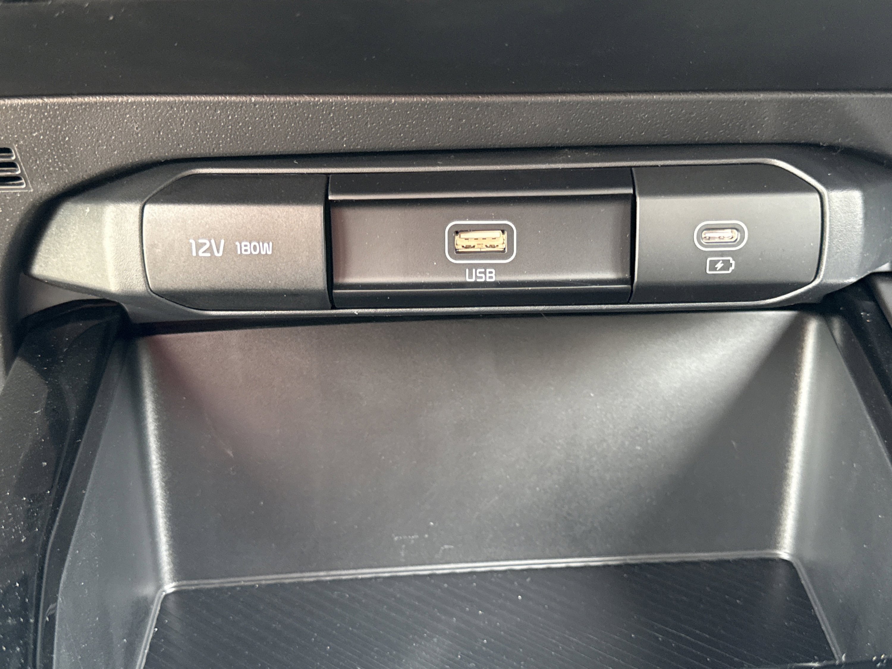 New 2026 Aurora Black Pearl Kia LX image 11