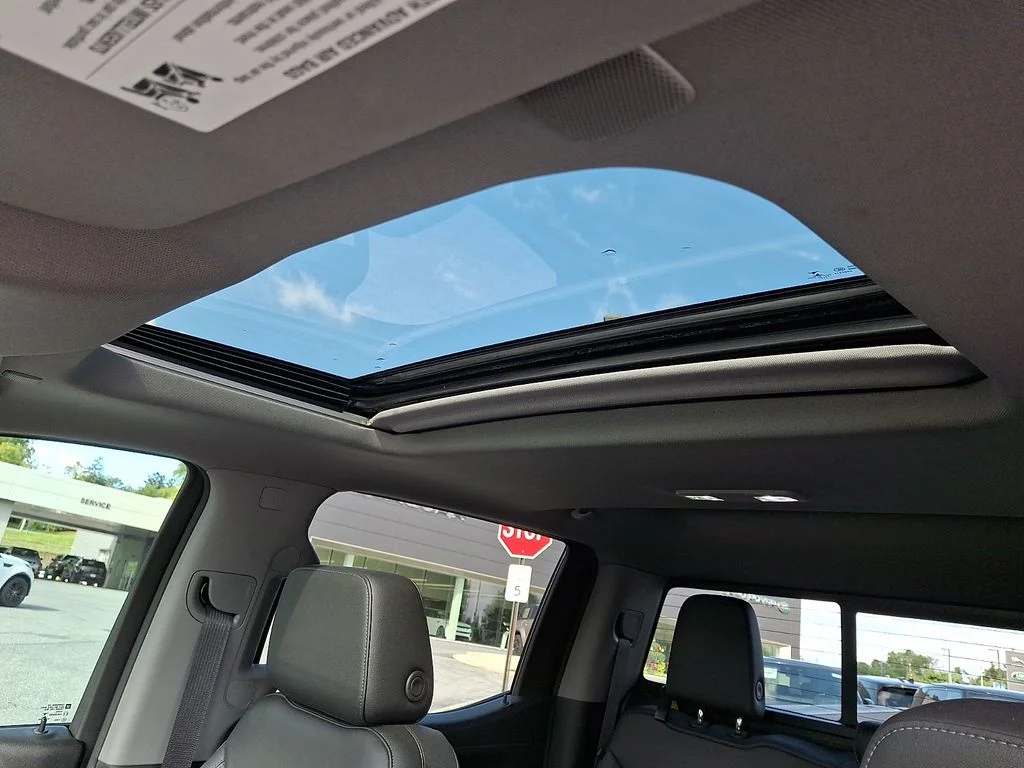 Used 2021 Black Chevrolet LT Trail Boss image 14