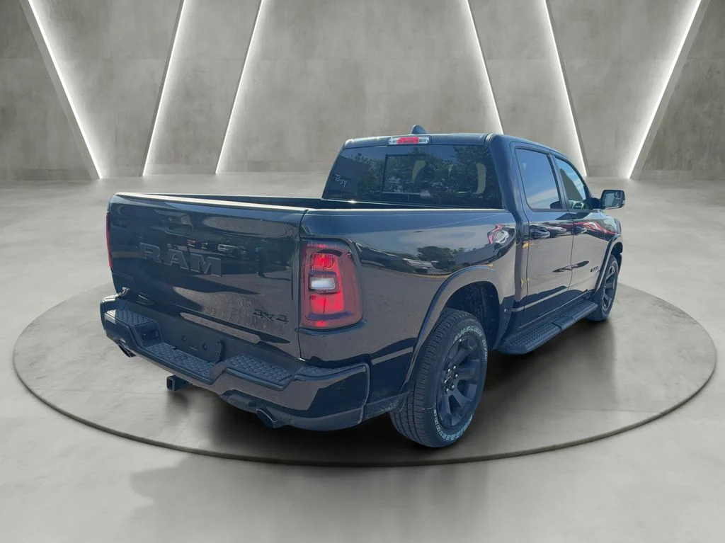 New 2026 Diamond Black Crystal Pearl-Coat Exterior Paint RAM Big Horn/Lone Star image 7