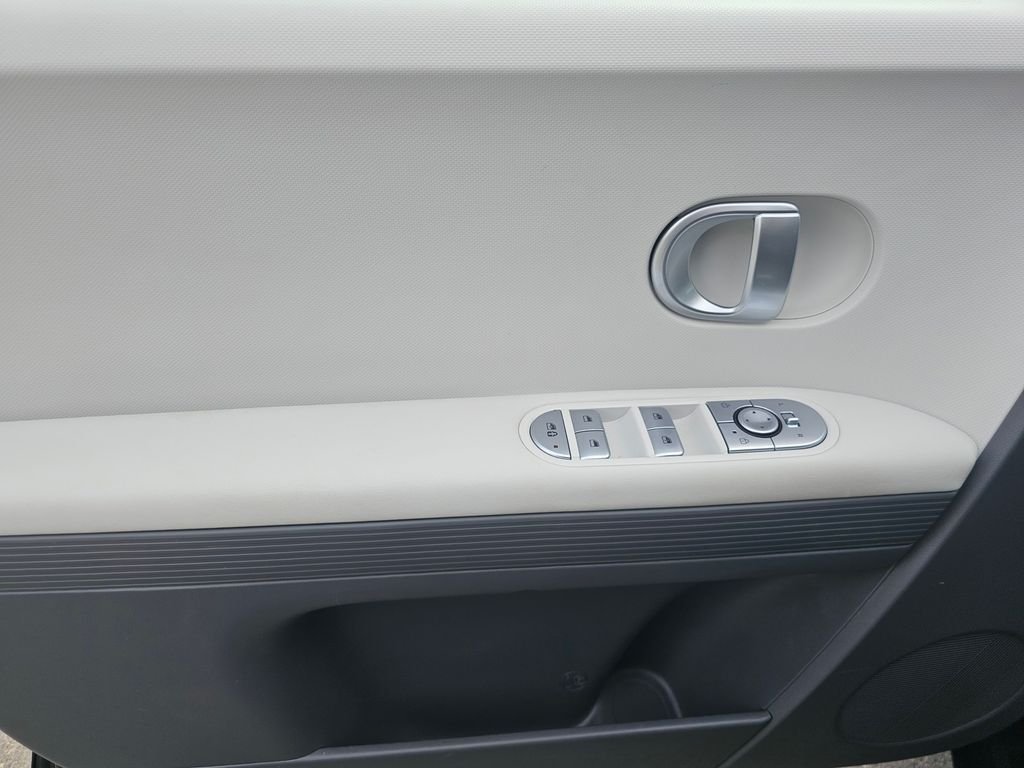 2024 Hyundai IONIQ 5 SEL - Photo 23