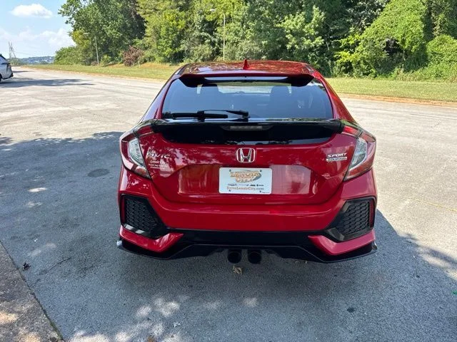 Used 2017 Red Honda Sport Touring image 6