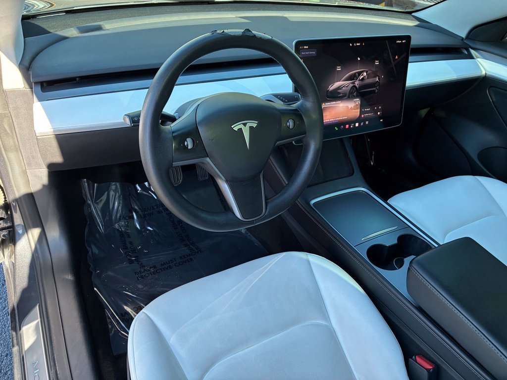 Used 2022 Gray Tesla Long Range image 10